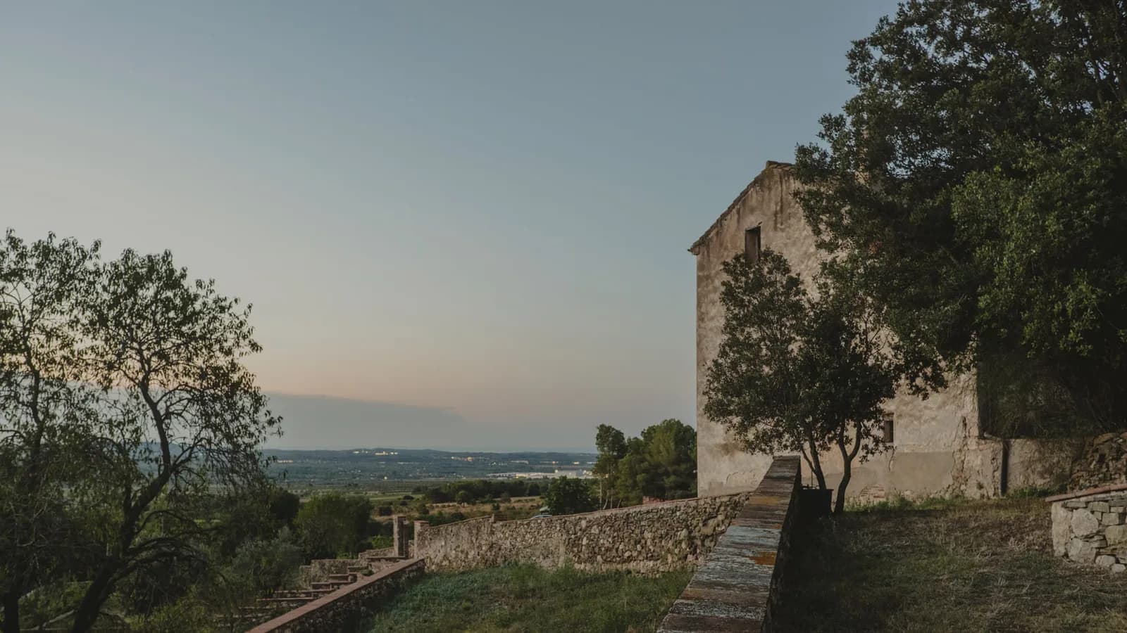 Mas Dagot — celler i finca al Priorat